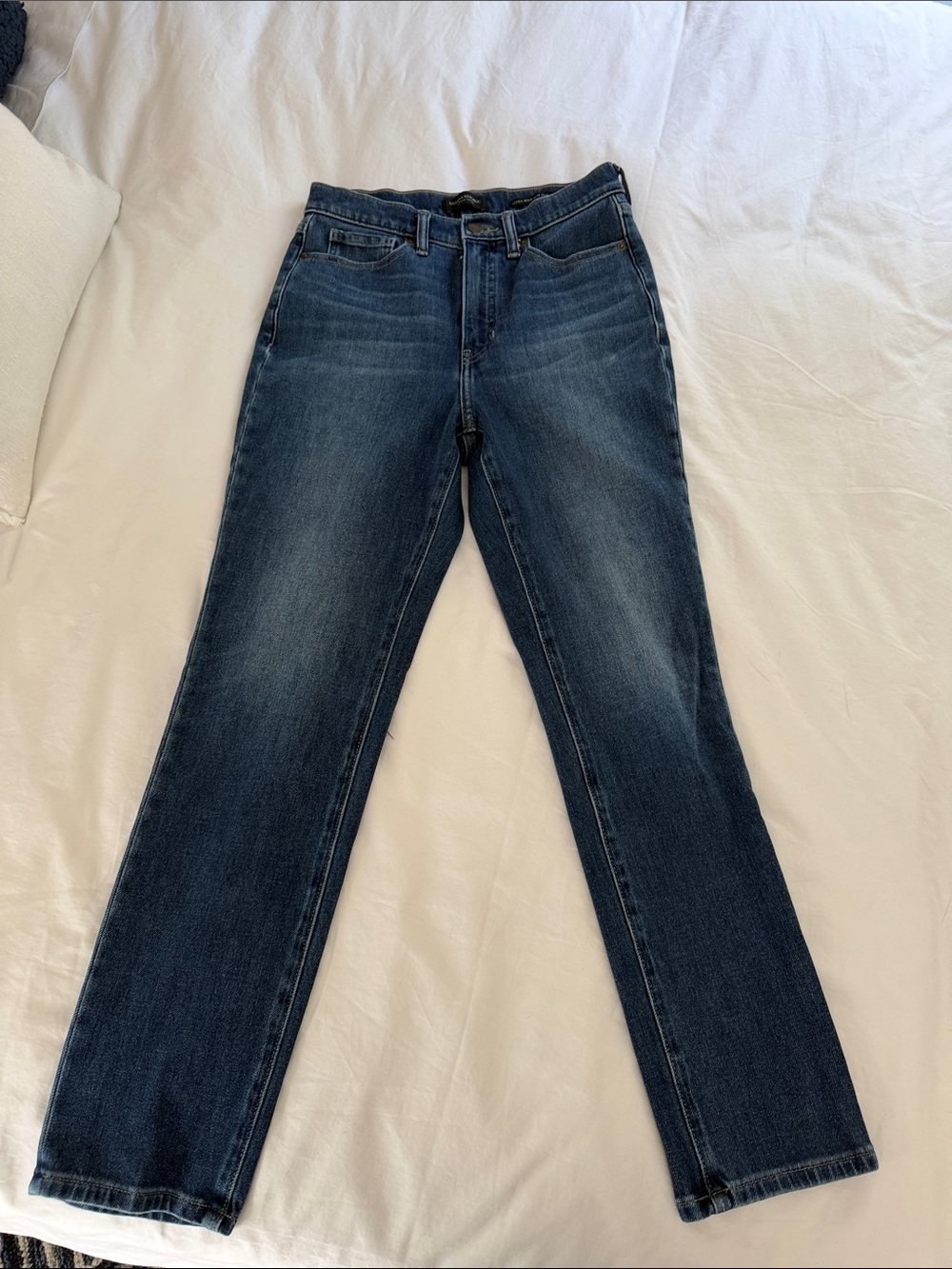 Banana Republic Dark Blue Straight-Leg Women’s Jeans